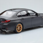 BMW M5 CS F90 Frozen Brands Hatch Cinzento GT Spirit 1:18 - image 2 of 5