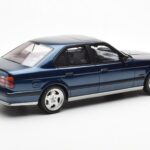 BMW M5 E34 Azul Metallic Otto 1:18 - image 2 of 6