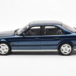 BMW M5 E34 Azul Metallic Otto 1:18 - image 3 of 6