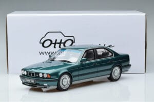 BMW M5 E34 Cecotto Edition Verde Otto 1:18 OT968 Resina - imagem 6 de 6