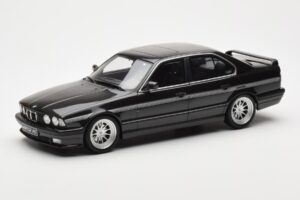 BMW M5 E34 Hartge H5 V12 Diamond Preto Metallic Otto 1:18 OT362