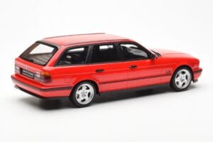 BMW M5 E34 Touring Vermelho Otto 1:18 OT951 Resina - imagem 2 de 6