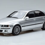 BMW M5 E39 Prata Otto 1:18