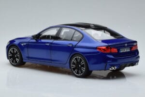 BMW M5 F90 Marina Bay Azul Norev 1:18 80432454783 Metal - imagem 6 de 7