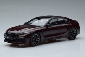 BMW M8 F93 Competition Gran Coupe Ametrina Metálico GT Spirit 1:18