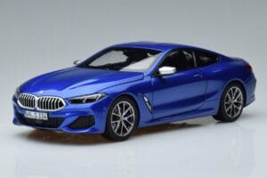 BMW M850i G15 Azul Metálico Norev 1:18 183286 Metal