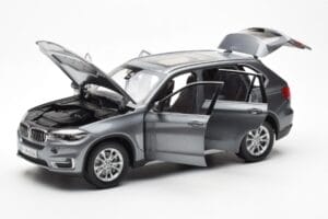 BMW X5 F15 Space Cinzento Paragon 1:18 80432318988 Metal - imagem 2 de 8