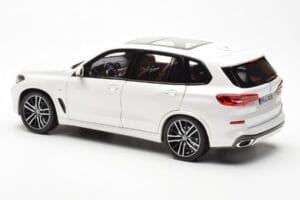 BMW X5 G05 Branco Paragon 1:18 80432450996 Metal - imagem 7 de 8