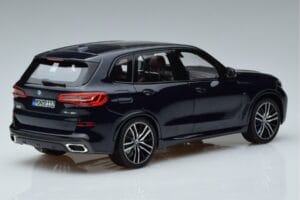 BMW X5 G05 Azul Norev 1:18 183283 Metal - imagem 3 de 7
