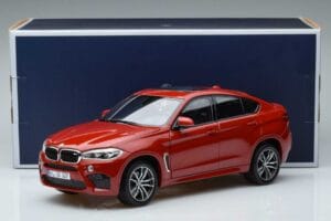 BMW X6M F86 Vermelho Norev 1:18 183242 Metal - imagem 7 de 7