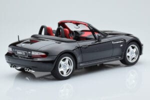 BMW Z3 M E36/7 Roadster Preto Otto 1:18 OT1016 Resina - imagem 2 de 5