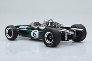 Brabham BT20 Repco #6 D. Hulme British GP 1966 MCG 1:18 MCG18609F Metal - imagem 5 de 6
