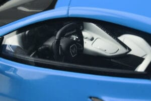 Chevrolet Corvette C8 Rapid Azul GT Spirit 1:18 GT286 Resina - imagem 7 de 7