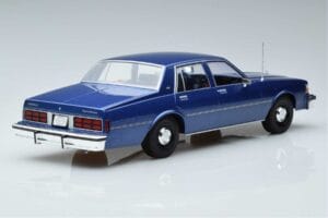 Chevrolet Caprice FBI Carro de Polícia MCG 1:18 MCG18388 Metal - imagem 2 de 7