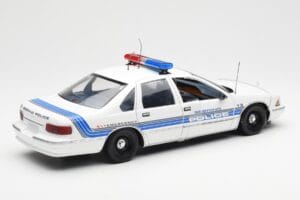 Chevrolet Caprice Sebring Polícia UT Models 1:18 21029 Metal - imagem 2 de 6