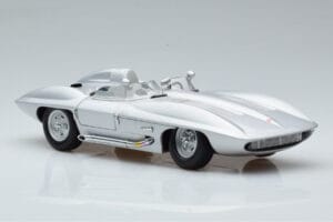 Chevrolet Corvette C1 Stingray Concept AUTOart 1:18 71000 Metal - imagem 6 de 8