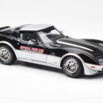 Chevrolet Corvette C3 Pace Car Indianapolis 500 1978 UT Models 1:18 - image 4 of 6