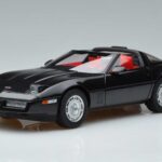 Chevrolet Corvette C4 Preto AUTOart 1:18 71242 Metal