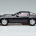 Chevrolet Corvette C4 Preto AUTOart 1:18 71242 Metal - image 5 of 8