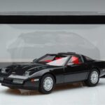 Chevrolet Corvette C4 Preto AUTOart 1:18 71242 Metal - image 8 of 8