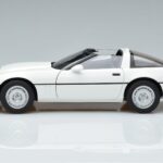 Chevrolet Corvette C4 Branco AUTOart 1:18 71243 Metal - image 4 of 8