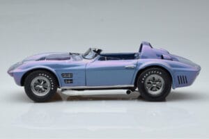 Chevrolet Corvette Grand Sport Roadster Laguna Seca Azul Céu Exoto 1:18 EXPRM00080 Metal - imagem 4 de 9