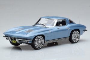 Chevrolet Corvette C2 Sting Ray Azul Norev 1:18