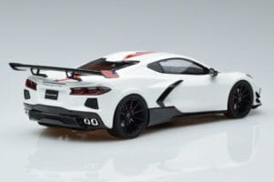 Chevrolet Hennessey Corvette C8 Arctic Branco GT Spirit 1:18 GT317 Resina - imagem 2 de 6