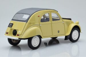 Citroen 2CV Sahara Amarelo Otto 1:18 OT1027 Resina - imagem 2 de 6