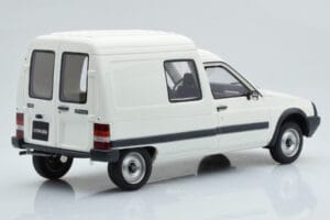Citroen C15 D Branco Otto 1:18 OT956 Resina - imagem 2 de 6