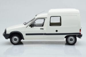 Citroen C15 D Branco Otto 1:18 OT956 Resina - imagem 3 de 6