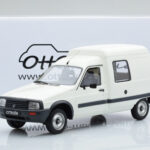 Citroen C15 E Branco Otto 1:18 - image 6 of 6