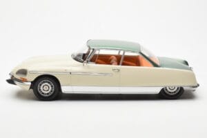 Citroen DS 21 Le Leman Cabriolet Marfim e Verde Norev 1:18 181751 Metal - imagem 3 de 6