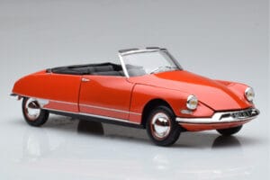 Citroen DS19 Cabriolet Norev 1:18 181599 Metal - imagem 5 de 7