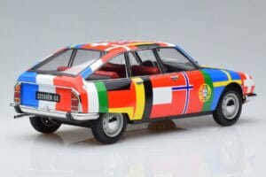 Citroen GS Drapeaux Norev 1:18 181667 Metal - imagem 2 de 6