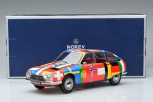 Citroen GS Drapeaux Norev 1:18 181667 Metal - imagem 6 de 6