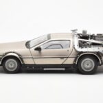 DeLorean DMC-12 Time Machine Back to the Future Prateado Sun Star 1:18 - image 3 of 8