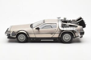 DeLorean DMC-12 Time Machine Back to the Future Prateado Sun Star 1:18 2711 Metal - imagem 3 de 8
