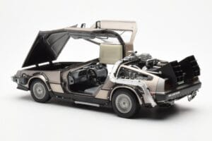 DeLorean DMC-12 Time Machine Back to the Future Prateado Sun Star 1:18 2711 Metal - imagem 7 de 8
