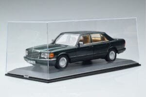 Vitrina MCG 1:18 MCG99115 Metal - imagem 3 de 11