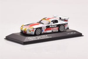 Dodge Viper GTS-R #50 C. Bouchut / Goueslard / Vosse 24 Hours of Le Mans 2002 Minichamps 1:43 400021450 Metal - imagem 2 de 4