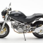 Ducati Monster M900 Preto Minichamps 1:12