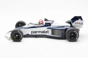 Brabham BT52 #5 N. Piquet Brazilian GP F1 World Champion 1983 MCG 1:18 MCG18618F Metal - imagem 3 de 6