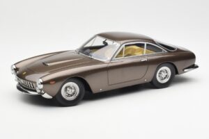 Ferrari 250 GT Lusso Castanho Metalizado KK-Scale 1:18 181023