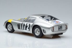 Ferrari 250 GTO #172 Asia Edition GT Spirit 1:18 CLDC003 Resina - imagem 5 de 6
