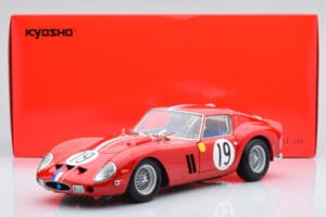 Ferrari 250 GTO #19 24 Hours of Le Mans 1962 Kyosho 1:18 08438A Metal - imagem 10 de 10