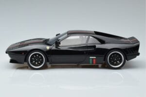 Ferrari 288 GTO Preto GT Spirit 1:18 GT876 Resina - imagem 3 de 6