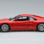 Ferrari 288 GTO Vermelho Hot Wheels 1:18 - image 4 of 10