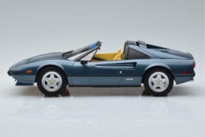 Ferrari 308 GTS Azul Norev 1:18 187933 Metal - imagem 4 de 7