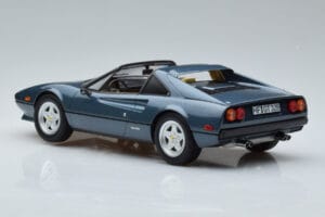 Ferrari 308 GTS Azul Norev 1:18 187933 Metal - imagem 6 de 7